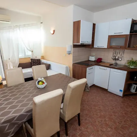 Apartmani Baja Lopar Exterior photo