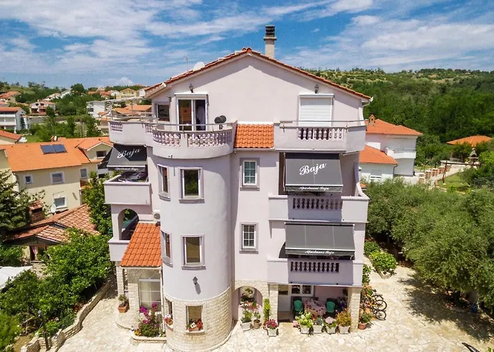 Apartmani Baja