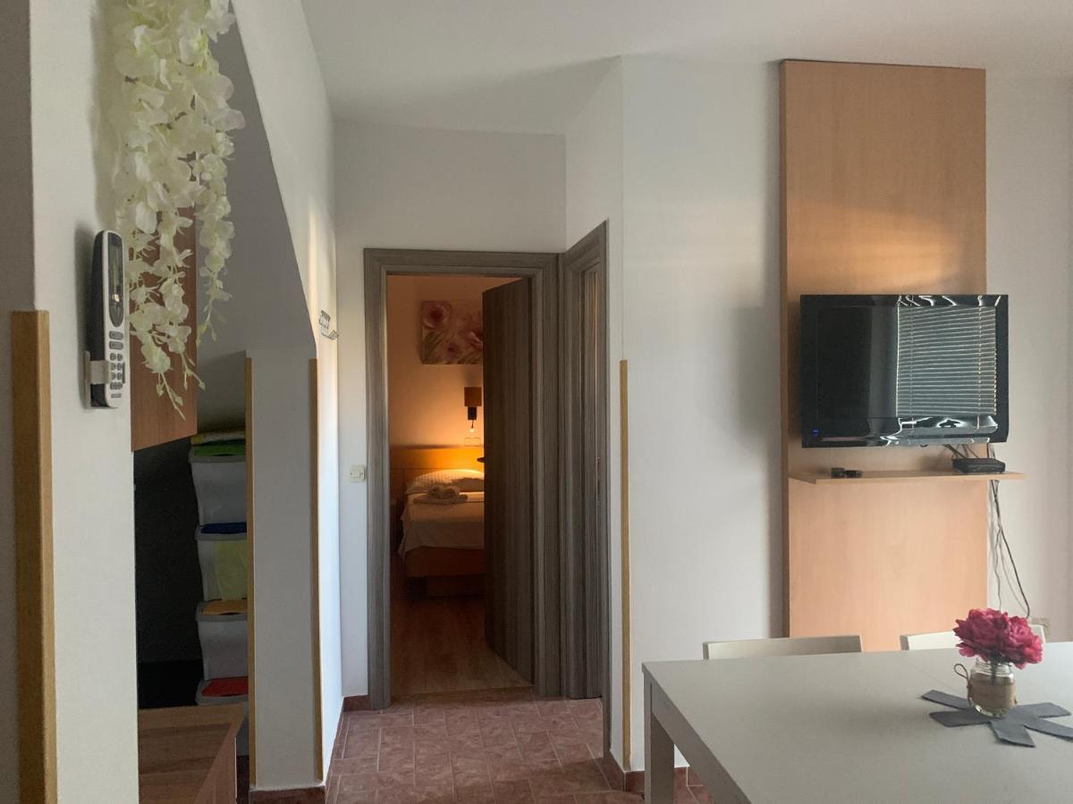 Baja Apartment Lopar