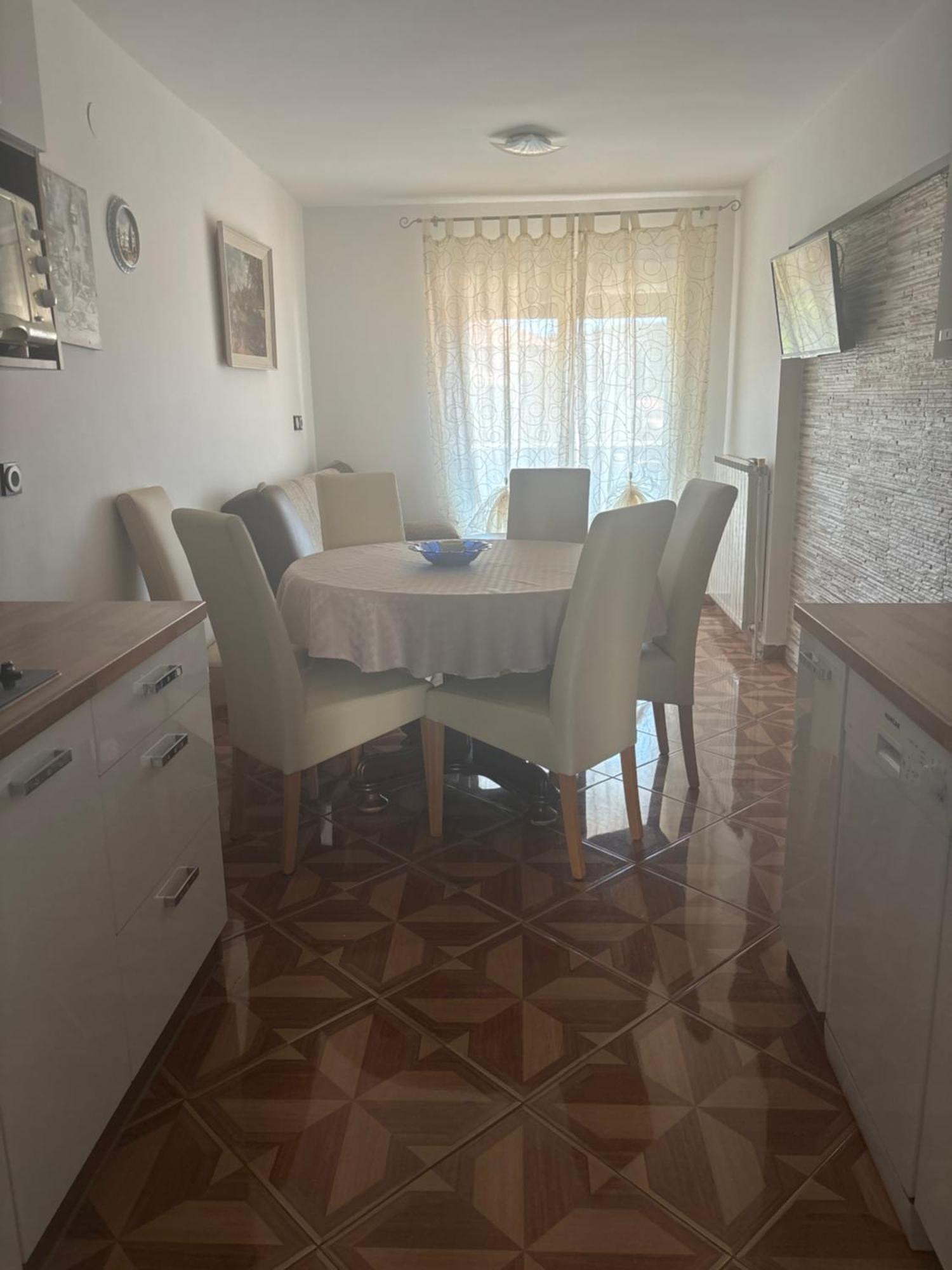 Apartment Baja *